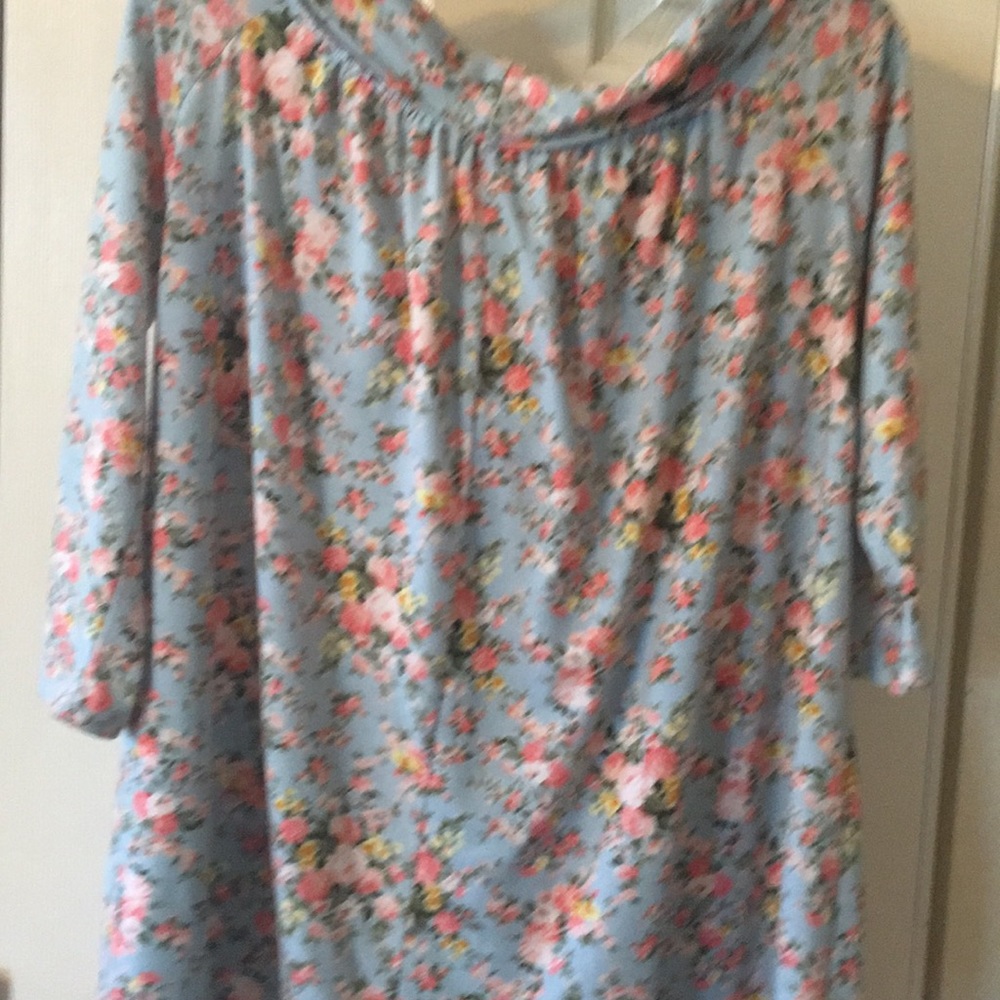 Tunic - Picture 4 of 4